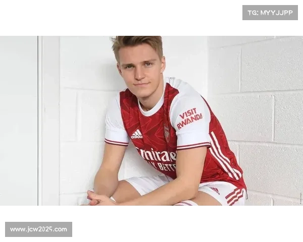 阿森纳厄德高逼抢角色调整，战术灵活性提升中场控制力